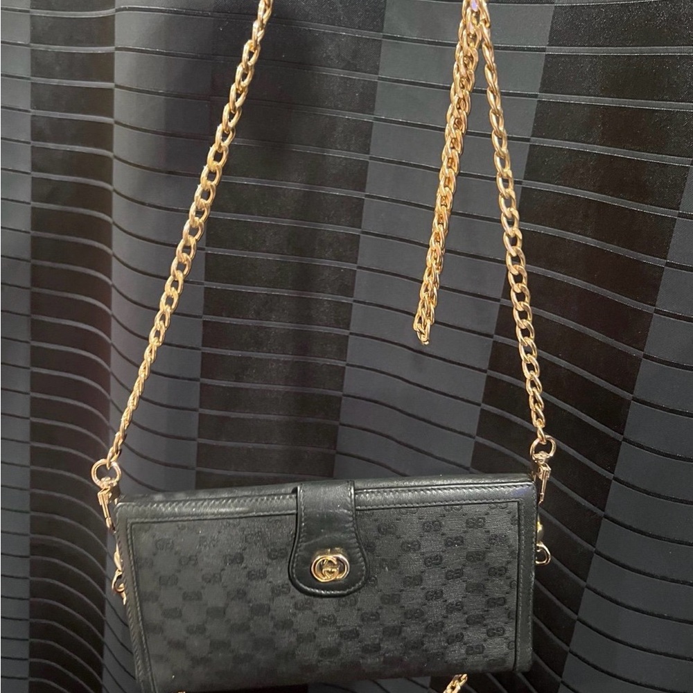 AUTHENTIC Gucci Black GG MARMONT Chain Wristlet w/Gold Hardware /Cert attached - Picture 3 of 10